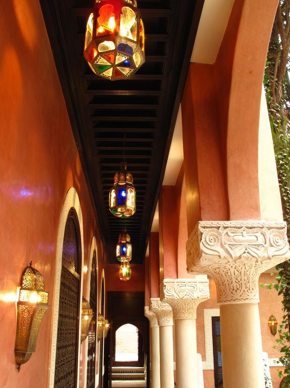 Riad Le Perroquet Bleu Suites & Spa Marrakesch Exterior foto